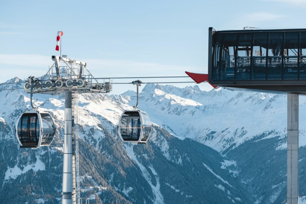 web10-MGD_Valisera_Bahn_I_II_St_Gallenkirch_AT_AAA0003412_AAA0003413_11