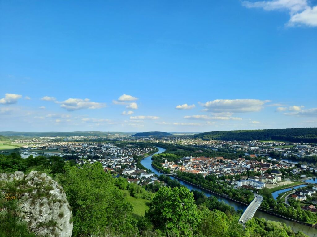 Kelheim Saal Machbarkeitsstudie für deutsche Seilbahn im Gespräch