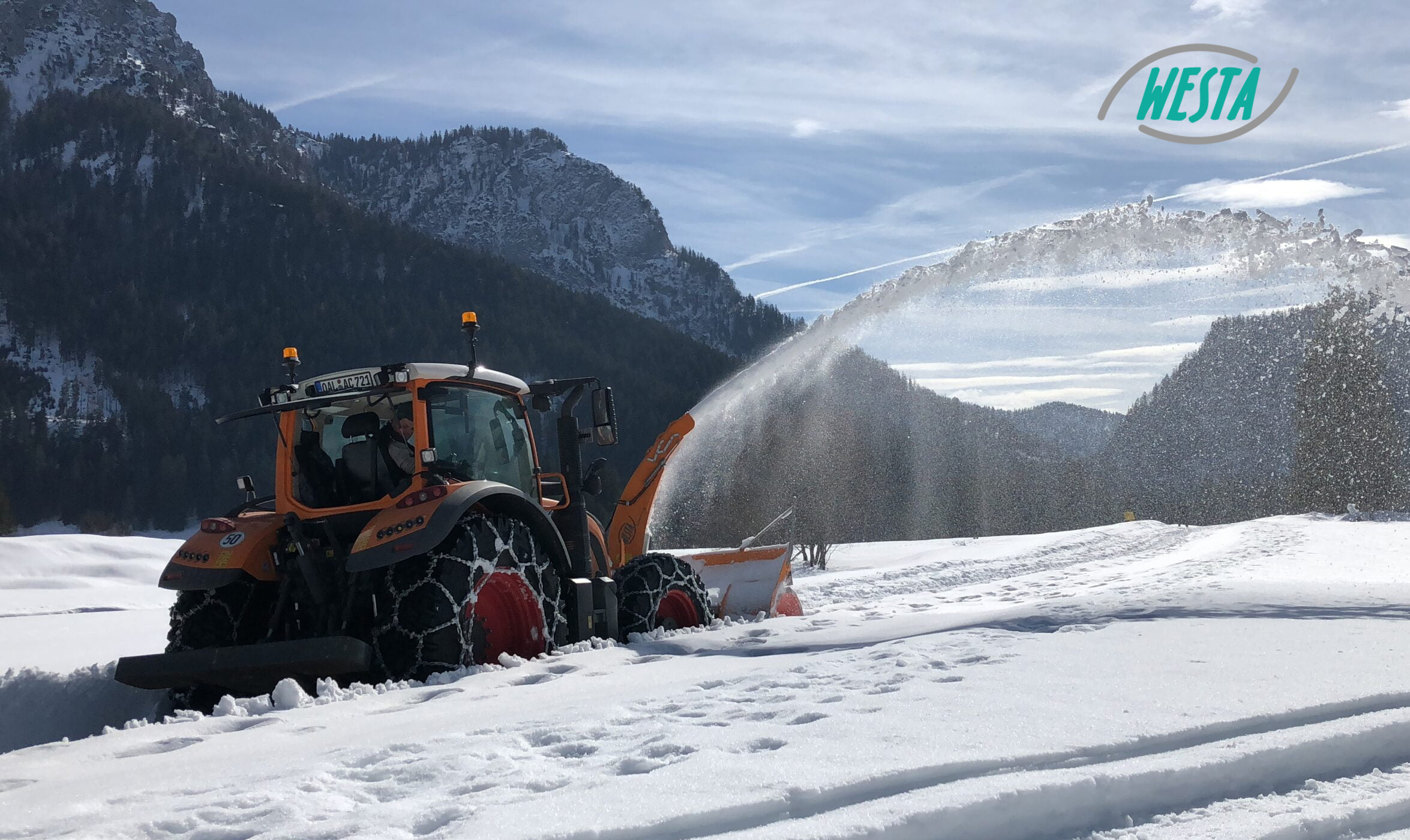 PA_2025-5 Bild 2 WESTA Schneefräse im Einsatz
