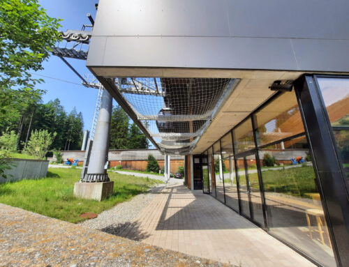 Netze für Stationen: Kunstfaser oder Edelstahl?