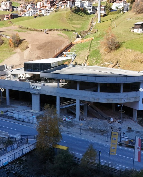 Talstation (c) Bergbahnen Kappl AG